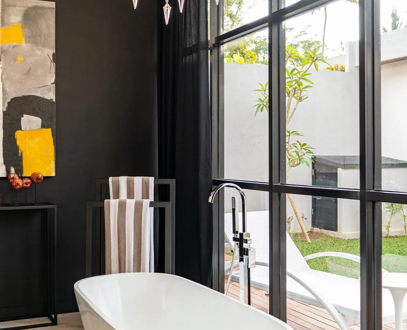 Rouge - Loft Edry Villa Ubud