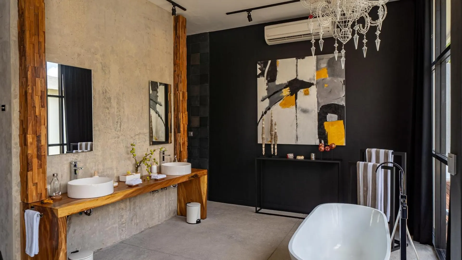 Rouge - Loft Edry Villa Ubud